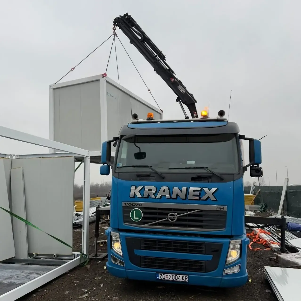 Kamionska dizalica Zagreb za utovar i istovar tereta